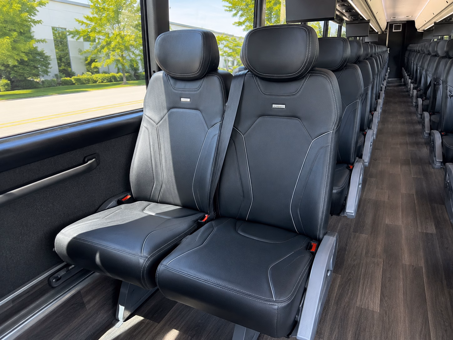 compare bus rentals in league city with one online quote
